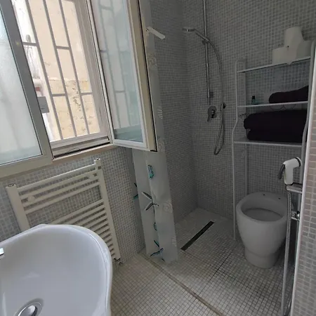 Centrale בארי